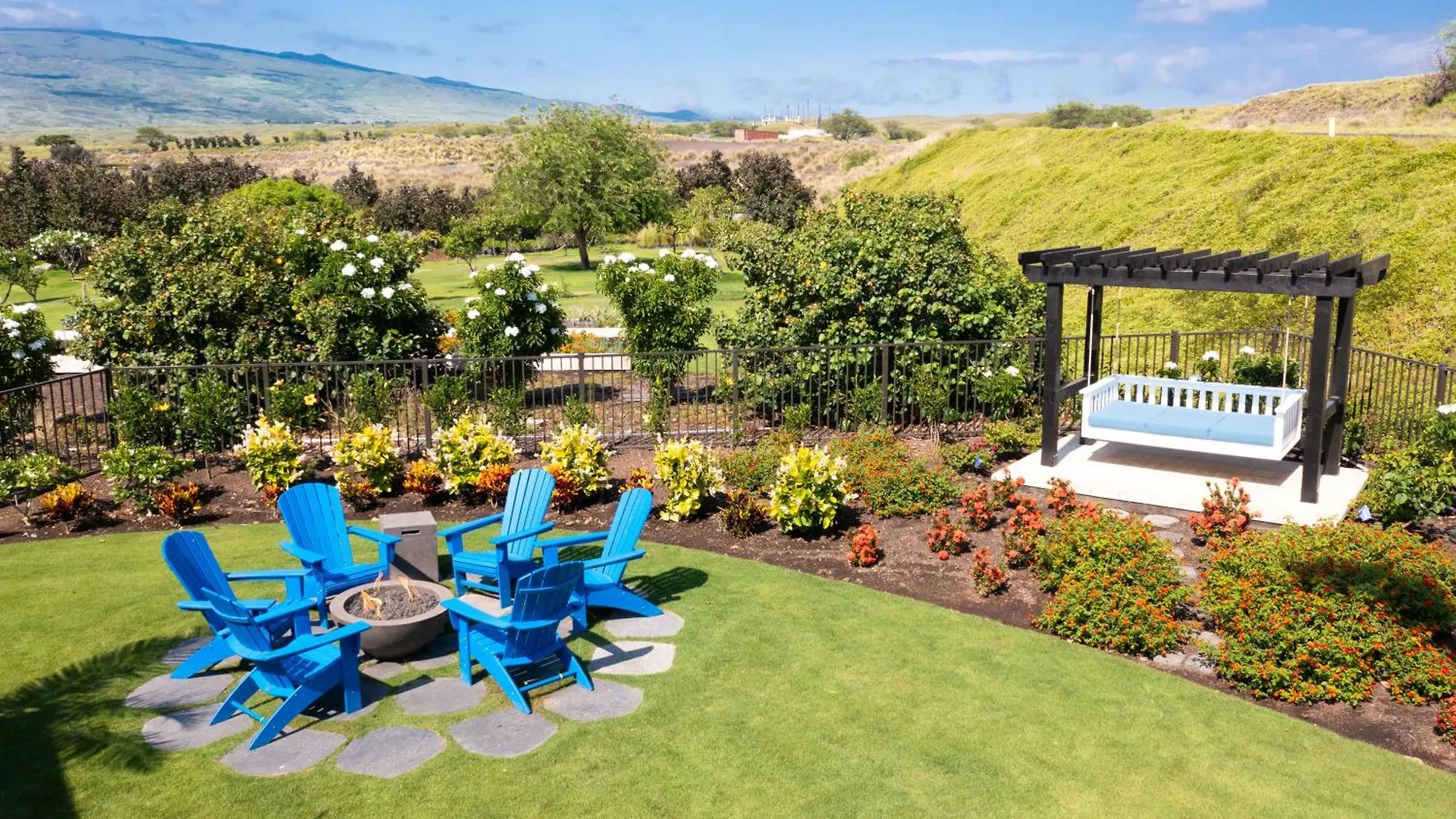 Blue Serenity Luxurious Home In Private Community With Heated Private Pool Spa Detached Ohana Suite Waimea