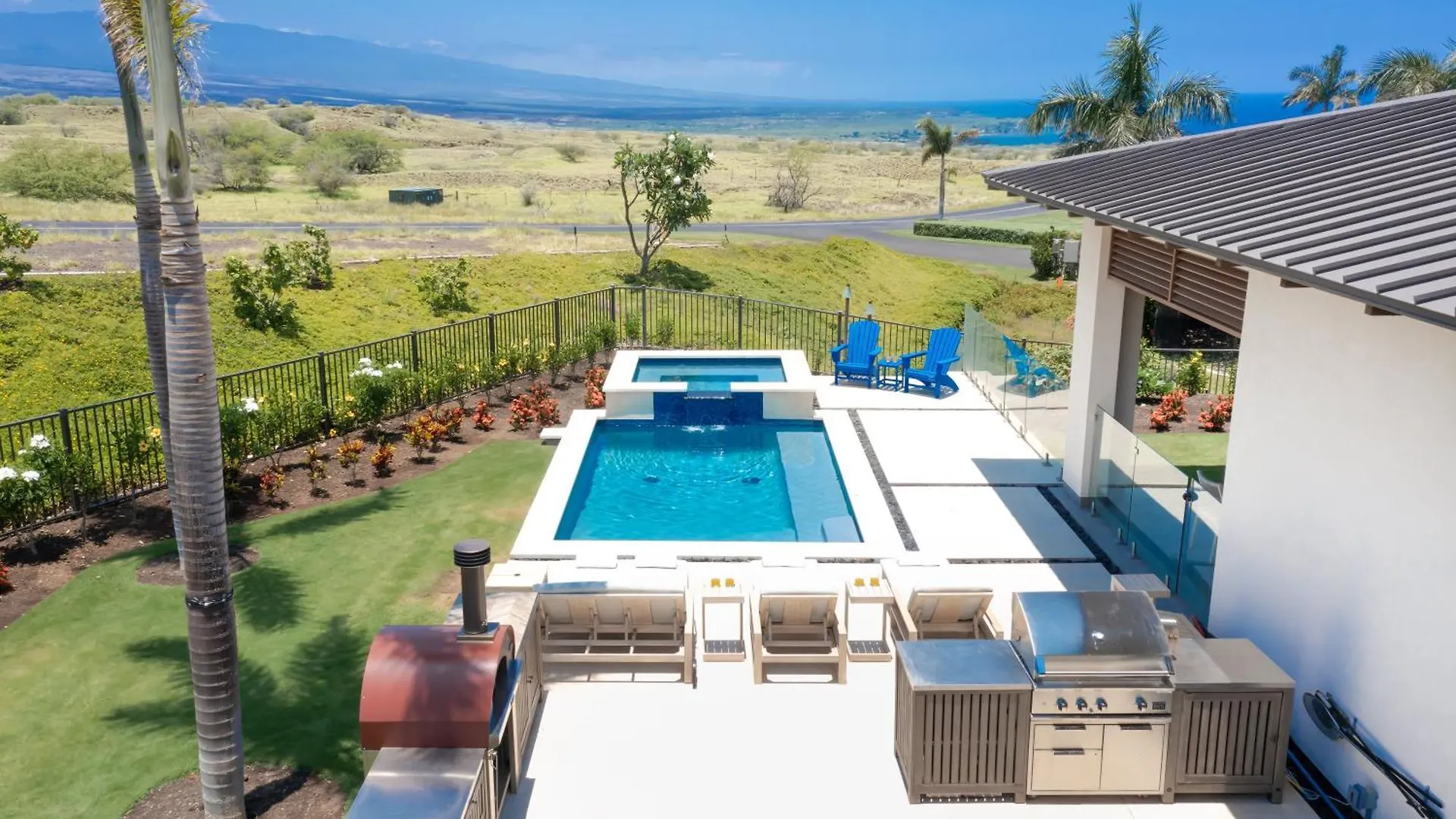 Blue Serenity Luxurious Home In Private Community With Heated Private Pool Spa Detached Ohana Suite Waimea  USA