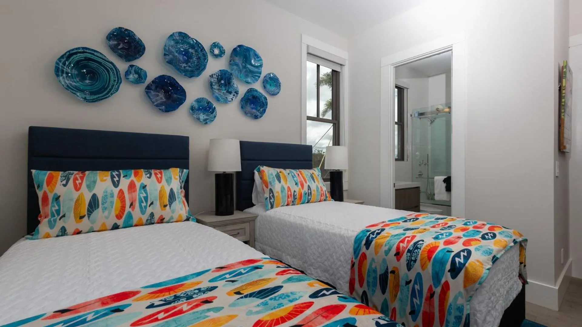 Semesterbostad Blue Serenity Luxurious Home In Private Community With Heated Private Pool Spa Detached Ohana Suite Waimea